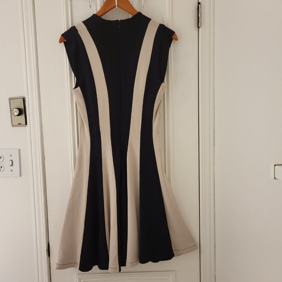 French Connection Jersey Dress - Cap Sleeve - A- line - Picture 4 of 5